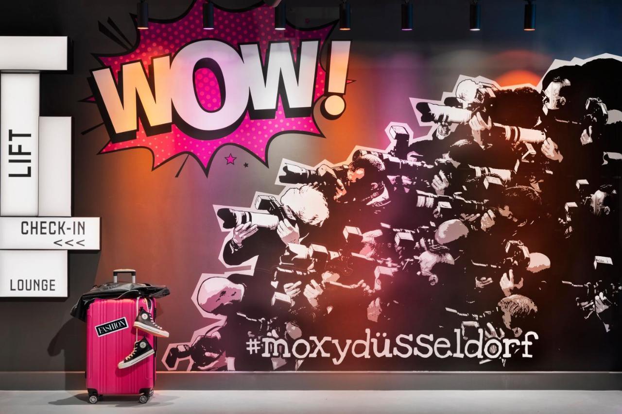 Moxy Duesseldorf City Exteriör bild